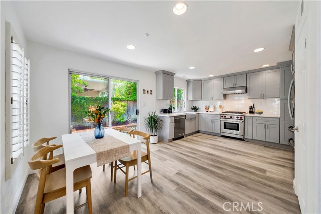 Detail Gallery Image 6 of 45 For 7 Plateau, Aliso Viejo,  CA 92656 - 3 Beds | 3 Baths