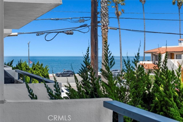 1201 Catalina Avenue, Redondo Beach, California 90277, 2 Bedrooms Bedrooms, ,1 BathroomBathrooms,Residential,For Sale,Catalina,SB25147212