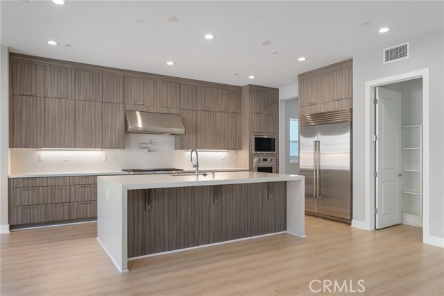 Detail Gallery Image 12 of 53 For 20637 W Hummingbird, Porter Ranch,  CA 91326 - 5 Beds | 5/1 Baths