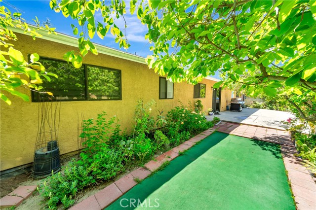 Detail Gallery Image 35 of 37 For 7035 Jon Allan Dr, North Hollywood,  CA 91605 - 3 Beds | 2 Baths