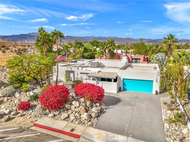 Detail Gallery Image 58 of 66 For 700 W Racquet Club Rd, Palm Springs,  CA 92262 - 4 Beds | 3/1 Baths