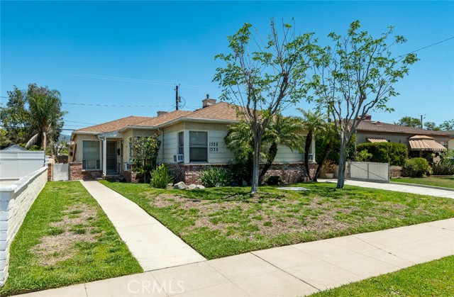 Detail Gallery Image 1 of 1 For 1328 N Kenwood St, Burbank,  CA 91505 - – Beds | – Baths