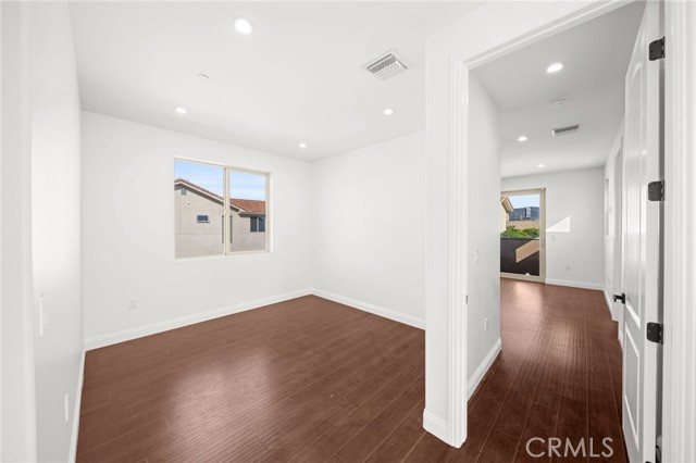 Detail Gallery Image 14 of 37 For 7615 Ani, North Hollywood,  CA 91605 - 4 Beds | 3 Baths