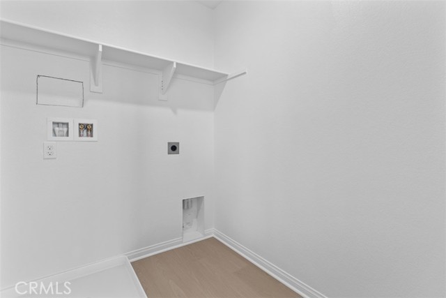 16023 Cochise Court, Chino CA: https://media.crmls.org/medias/9fadce24-17df-4f4c-8f1f-3e68cad03220.jpg