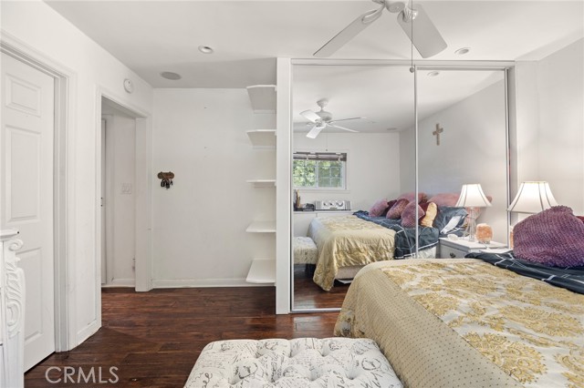 23900 Darbun Drive, Newhall CA: https://media.crmls.org/medias/9fae8f1a-9eb2-463c-8d50-9eb0a3e807b6.jpg