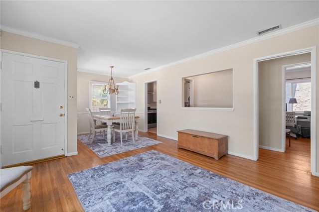 5353 W 121st Street, Hawthorne CA: https://media.crmls.org/medias/9fae8ffe-b6d6-47ec-8c14-6314aeaf9d6d.jpg