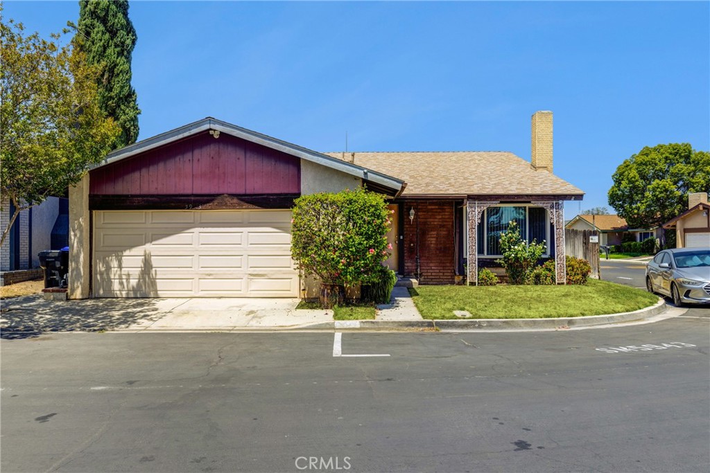 5943 Sky Meadow Street