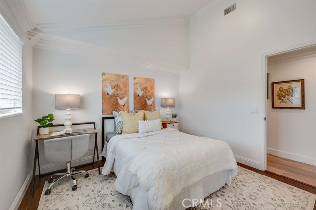3 Bed Home for Sale in Costa Mesa, California