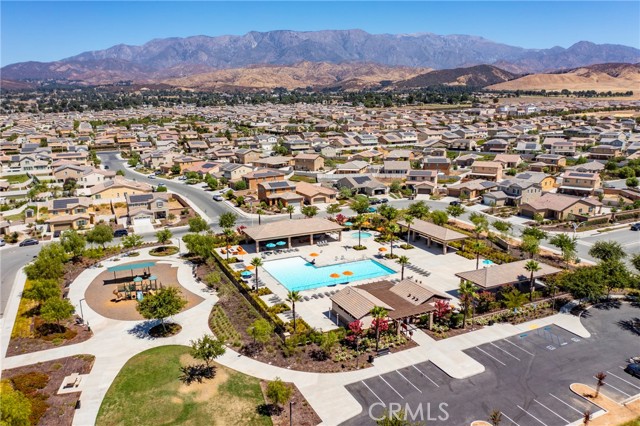 Detail Gallery Image 27 of 33 For 1335 Alpine Ave, Beaumont,  CA 92223 - 4 Beds | 3 Baths