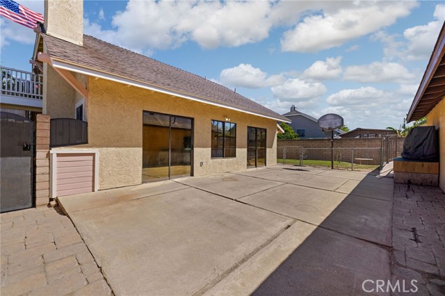 1434 Swallow Court, Santa Maria CA: https://media.crmls.org/medias/9fb237b6-c198-4ad5-b82d-d6eedd61fac2.jpg