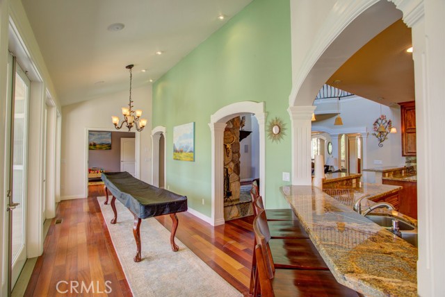 32557 Pine Cone Ct A&B, Running Springs CA: https://media.crmls.org/medias/9fb2485e-3b0f-4589-8421-515d9846712b.jpg
