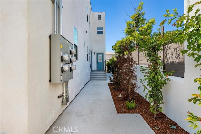 Detail Gallery Image 30 of 34 For 932 Belmont Ave, Long Beach,  CA 90804 - 2 Beds | 1 Baths