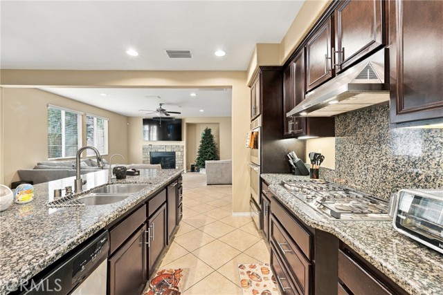 12480 Olive Lane photo 12