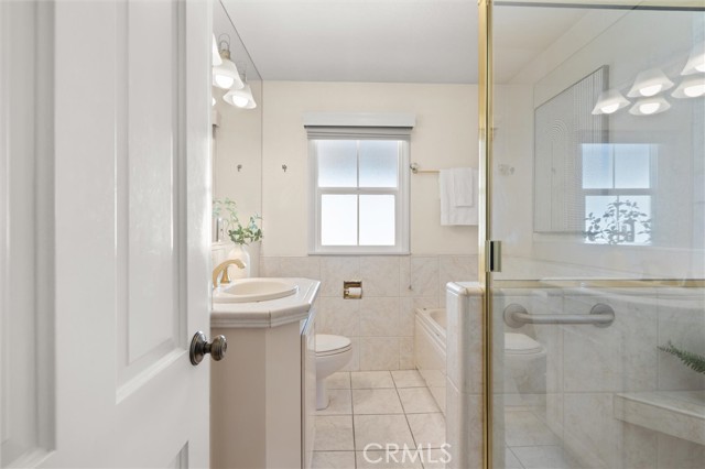 Image 17 of 30 For 3921 Lime Avenue