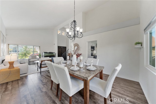 Detail Gallery Image 9 of 38 For 35 Old Wood Rd, Pomona,  CA 91766 - 4 Beds | 2/1 Baths