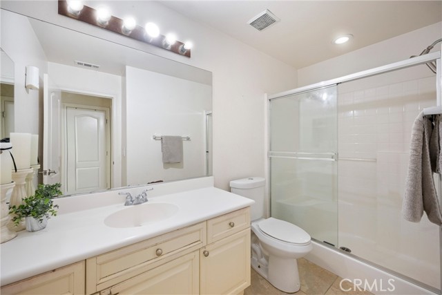 Image 34 of 49 For 25 Volta Del Tintori Street