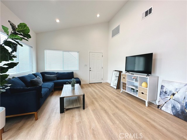 2418 Thorn Place A, Fullerton, CA, 92835 2418 Thorn Place A, Fullerton, CA, 92835