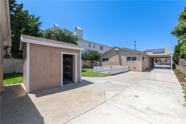 1710 5th Street, Manhattan Beach, California 90266, 4 Bedrooms Bedrooms, ,2 BathroomsBathrooms,Residential,Sold,5th,SB24126345