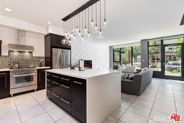 Detail Gallery Image 10 of 36 For 13045 Pacific Promenade #107,  Los Angeles,  CA 90094 - 1 Beds | 2 Baths