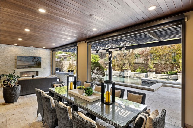 Detail Gallery Image 25 of 73 For 108 Heather Mist, Irvine,  CA 92618 - 5 Beds | 5/1 Baths