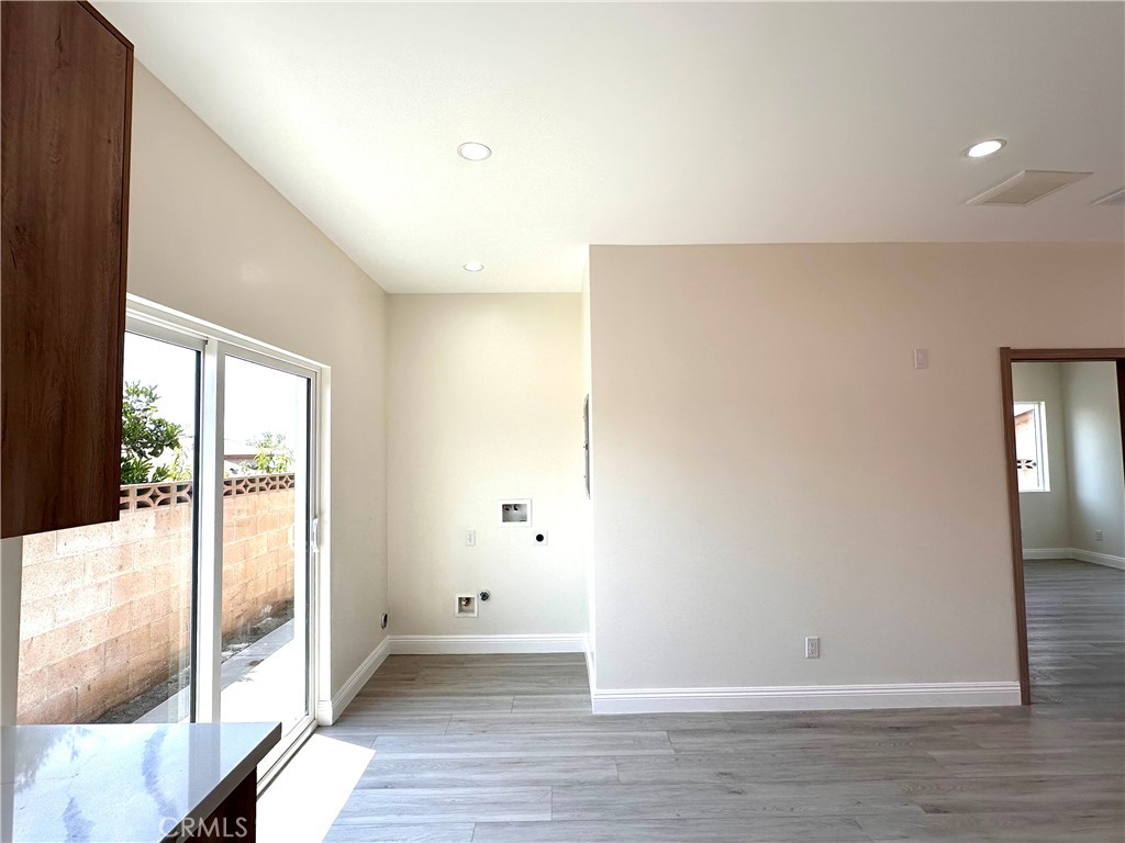 MLS #WS25165113 img 3