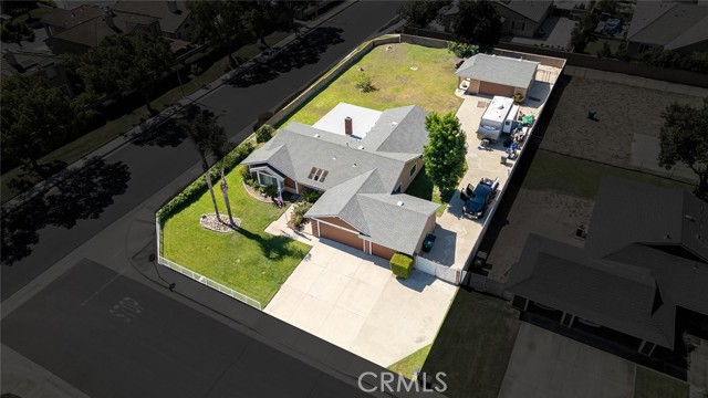 4299 Biscayne Street, Chino CA: https://media.crmls.org/medias/9fb89e70-e13f-4bde-9a05-3d1e64e0a10a.jpg