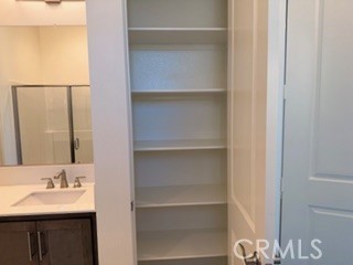 6318 Rainy Pass, Hesperia CA: https://media.crmls.org/medias/9fb9a02c-d855-470f-85fe-cf6de37ad01c.jpg