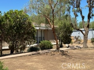 23422 Gertrude Avenue, Perris CA: https://media.crmls.org/medias/9fba0bd9-9457-43b3-a575-e9df606e3488.jpg