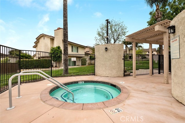 Detail Gallery Image 26 of 26 For 1224 Fairway Cir, Upland,  CA 91784 - 2 Beds | 2 Baths