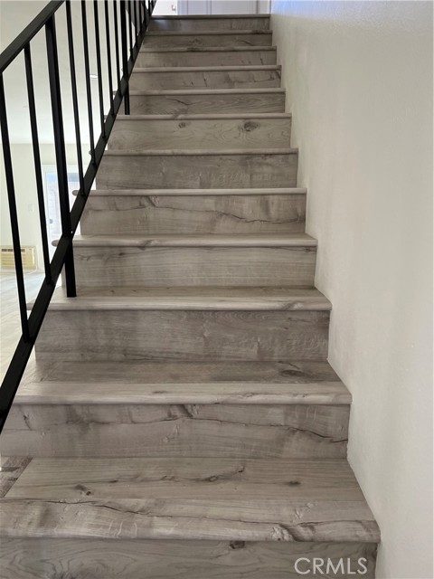 Detail Gallery Image 11 of 30 For 12314 Breezewood Dr #C,  Whittier,  CA 90604 - 2 Beds | 1/1 Baths