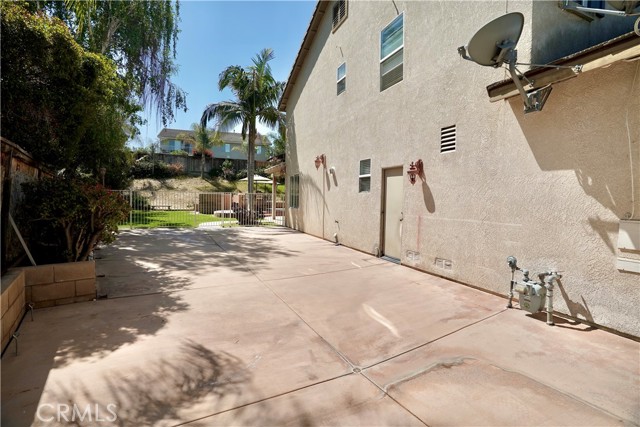 12597 Poinsetta Drive, Riverside CA: https://media.crmls.org/medias/9fbdabb7-3615-4a96-bcbb-8e0404c15d8d.jpg