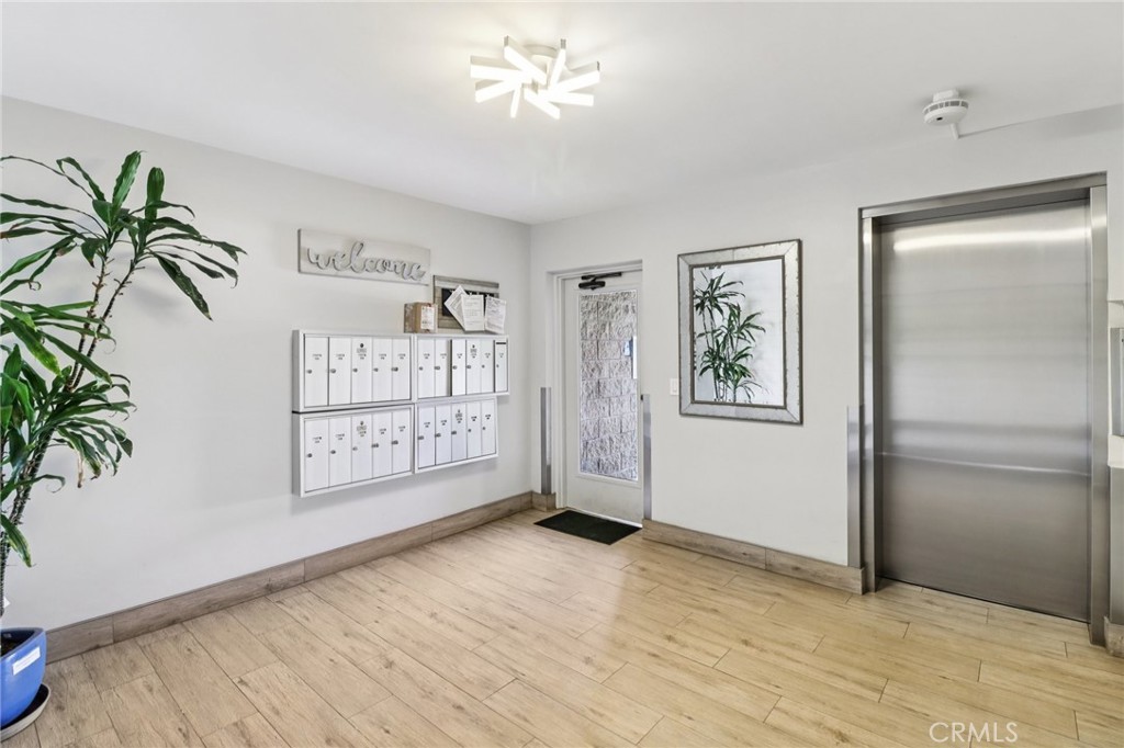 MLS #OC25192516 image #33