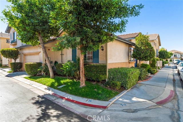 Detail Gallery Image 19 of 25 For 4422 Lakeview Ct, Riverside,  CA 92505 - 2 Beds | 2 Baths