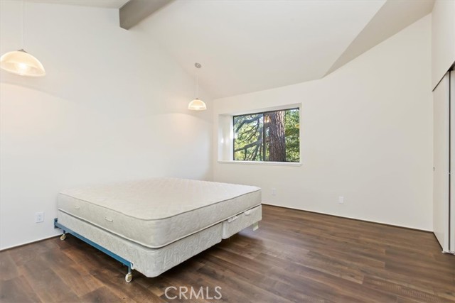 33052 Piedras Grandes, Green Valley Lake CA: https://media.crmls.org/medias/9fbf4ad4-82eb-4947-8494-99fb21c04315.jpg