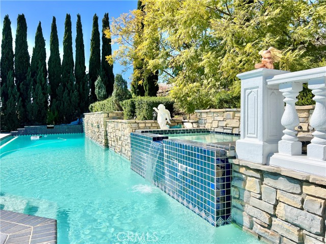 Detail Gallery Image 17 of 75 For 31541 Peppertree Bend, San Juan Capistrano,  CA 92675 - 7 Beds | 8/2 Baths
