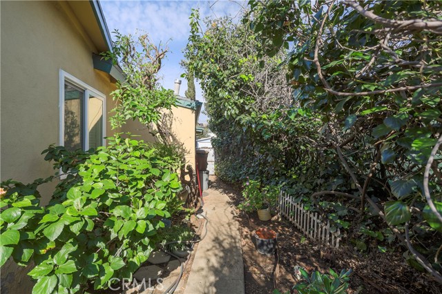 Detail Gallery Image 19 of 24 For 12902 Chippewa, Sylmar,  CA 91342 - 4 Beds | 2 Baths