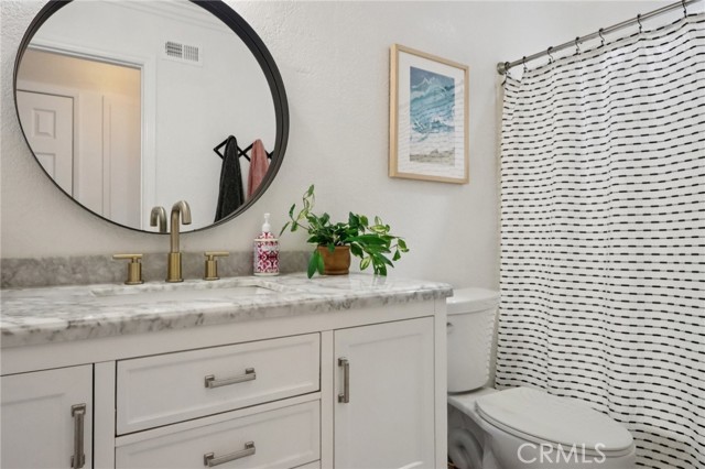 242 N Camino Arroyo, Anaheim CA: https://media.crmls.org/medias/9fc0a7b9-e8c7-432f-abc2-8680112b3a58.jpg