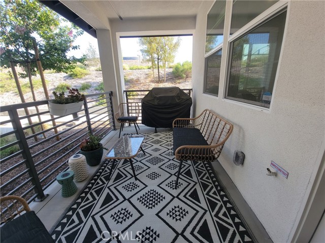 Detail Gallery Image 14 of 39 For 27078 Painted Sky Way, Valencia,  CA 91381 - 3 Beds | 2/1 Baths