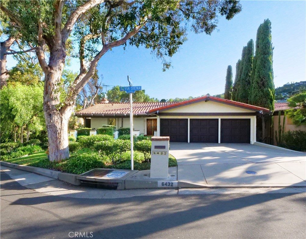 6432 Bramante Plaza