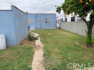 https://media.crmls.org/medias/9fc4b230-237a-417f-bc5e-9f3f772194da.jpg?preset=X-Large