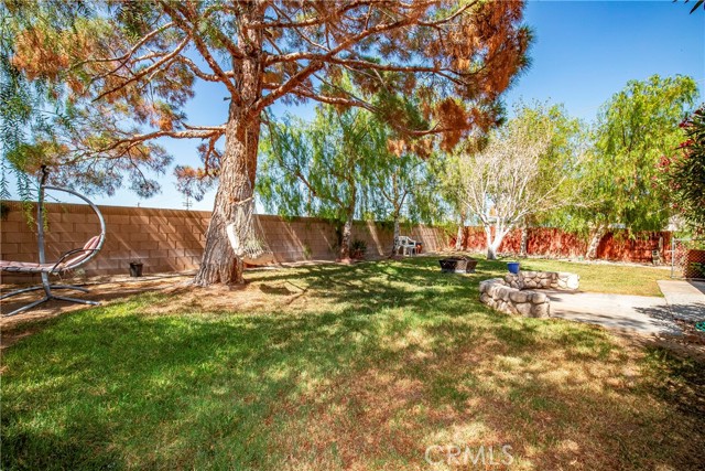 2011 W Avenue K10, Lancaster CA: https://media.crmls.org/medias/9fc4c598-d0f0-4002-a070-1a4c367834b5.jpg