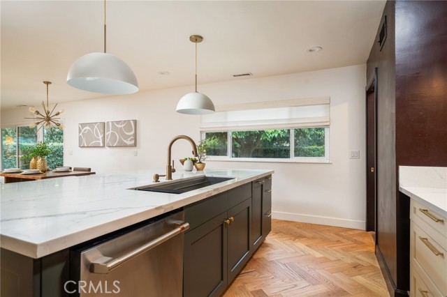 Detail Gallery Image 14 of 36 For 991 Vanderbilt Ave, Claremont,  CA 91711 - 3 Beds | 2 Baths