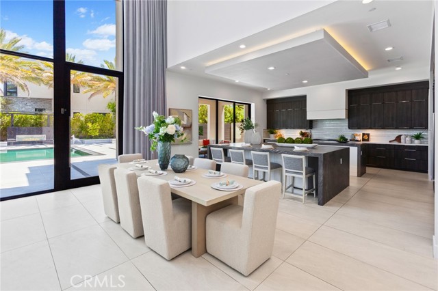 61 Hartman, Irvine CA: https://media.crmls.org/medias/9fc54b18-bb92-4aaa-bff6-e4c98f37074f.jpg