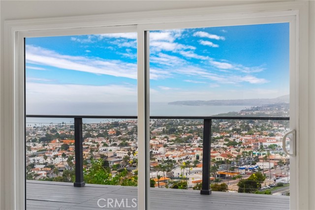 Detail Gallery Image 27 of 70 For 303 E Avenida Cordoba, San Clemente,  CA 92672 - 6 Beds | 4/1 Baths
