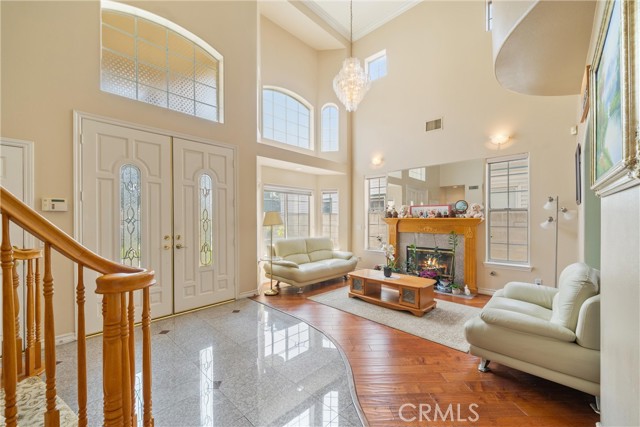 5939 N Vista Street, San Gabriel CA: https://media.crmls.org/medias/9fc62904-4246-40d8-8338-252fef043d83.jpg