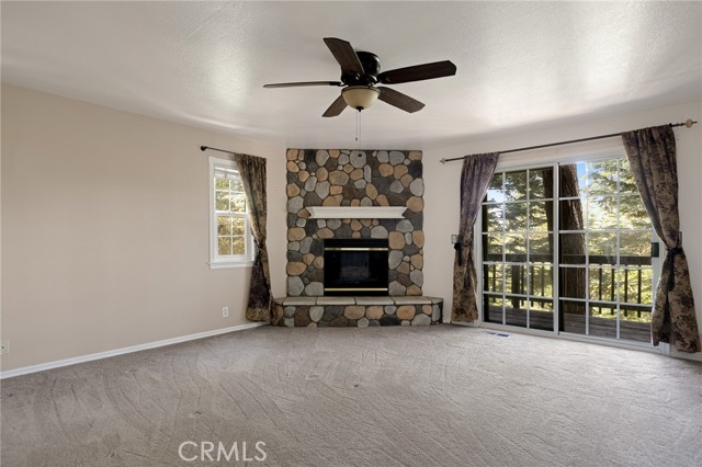 26350 Spyglass Drive, Lake Arrowhead CA: https://media.crmls.org/medias/9fc6bb8c-ef6a-4701-84d2-991c4fc9313a.jpg