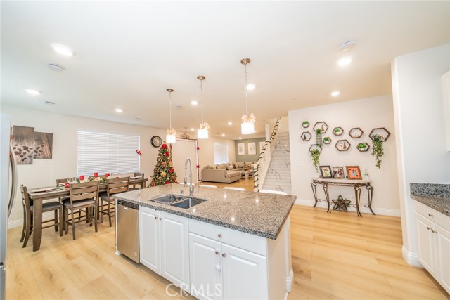 Detail Gallery Image 13 of 51 For 7640 Messina Heights, Highland,  CA 92346 - 4 Beds | 2/1 Baths