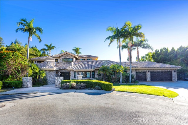 Detail Gallery Image 8 of 75 For 185 S Trish Ct, Anaheim Hills,  CA 92808 - 5 Beds | 4/1 Baths