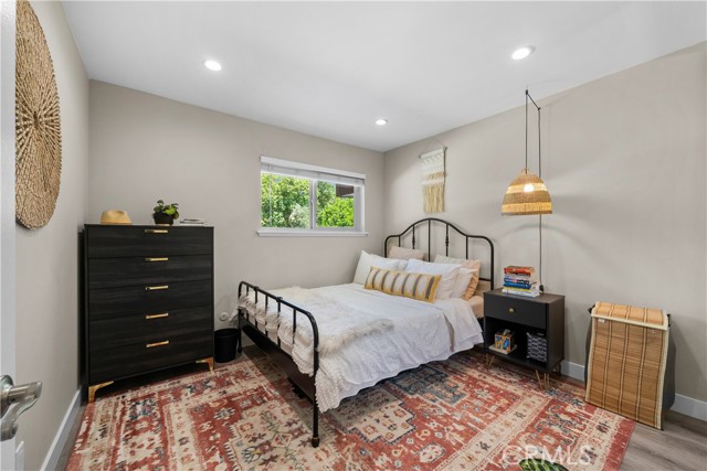 Detail Gallery Image 31 of 45 For 10214 Larwin Ave #3,  Chatsworth,  CA 91311 - 4 Beds | 3 Baths