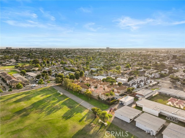 Detail Gallery Image 28 of 29 For 2116 Colina Vista Way, Costa Mesa,  CA 92627 - 3 Beds | 2/1 Baths